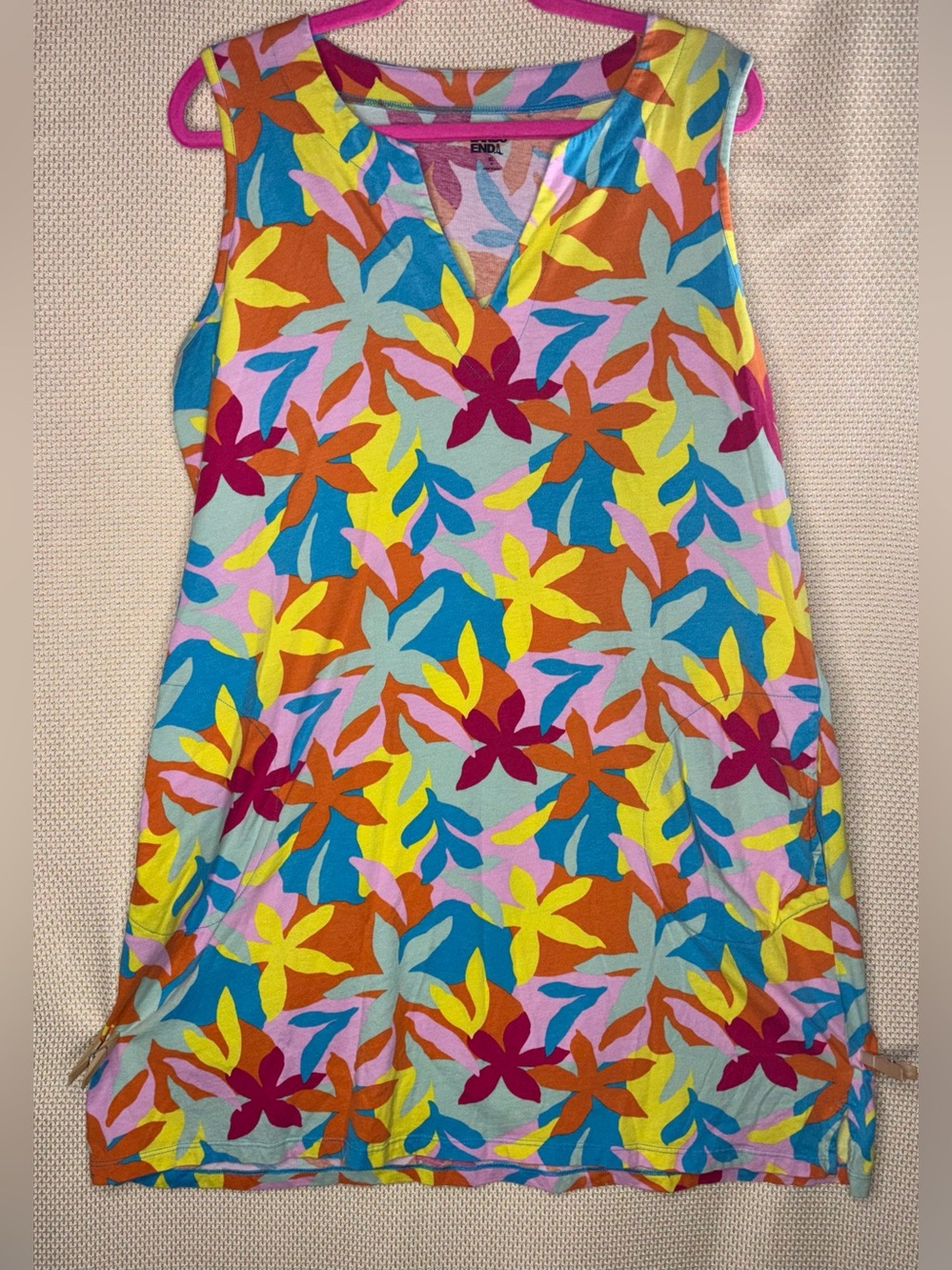 Lands' End Vibrant Tossed Floral Sleeveless V-Neck Swim Cover-Up Dress size XL